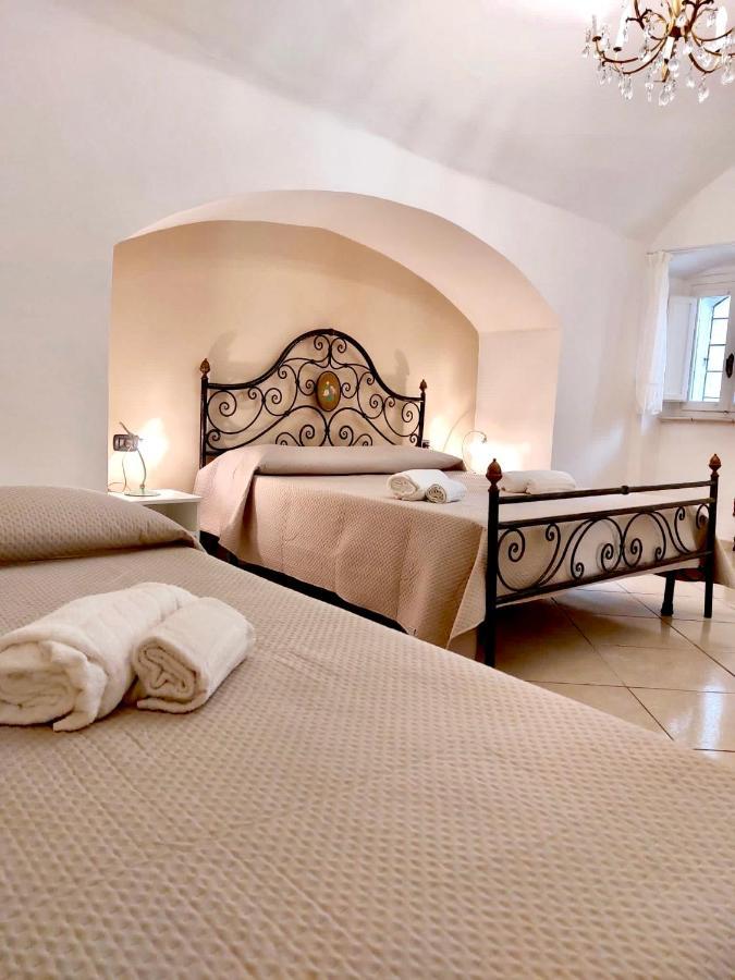 Corte Vico Palmisano Centro Storico กัลลีโปลี ภายนอก รูปภาพ